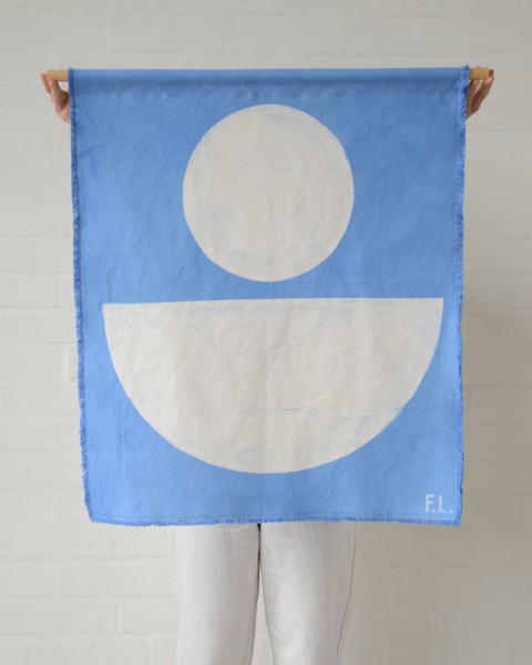 BLUEPRINT . FRANZISKA LUTZE . Semi circle light blue . 2024